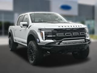 Ford F-150 Raptor 4WD SuperCrew 5.5' Box