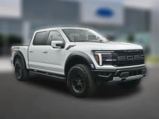 Ford F-150 Raptor 4WD SuperCrew 5.5' Box