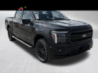 Ford F-150 LARIAT 4WD SuperCrew 5.5' Box
