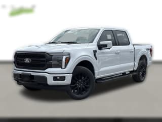 Ford F-150 LARIAT 4WD SuperCrew 5.5' Box Ford F-150 LARIAT 4WD SuperCrew 5.5' Box