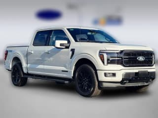 Ford F-150 LARIAT 4WD SuperCrew 5.5' Box