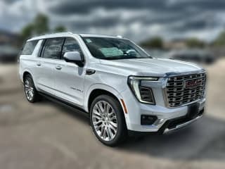 GMC Yukon XL Denali 4WD 4dr