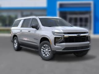 Chevrolet Suburban LS 2WD 4dr