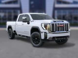 GMC Sierra 2500HD Denali 4WD Crew Cab 159"
