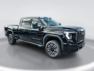 GMC Sierra 2500HD Denali Ultimate 4WD Crew Cab 159"