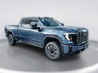 GMC Sierra 2500HD Denali Ultimate 4WD Crew Cab 159"