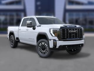 GMC Sierra 2500HD Denali Ultimate 4WD Crew Cab 159"