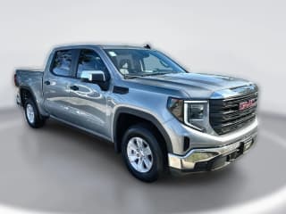 GMC Sierra 1500 Pro 2WD Crew Cab 147"