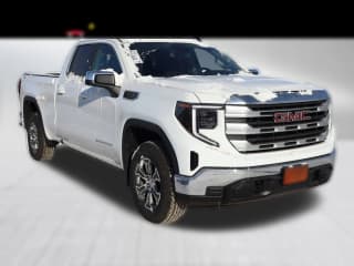 GMC Sierra 1500 SLE 4WD Double Cab 147"