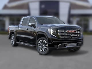 GMC Sierra 1500 Denali 4WD Crew Cab 147"