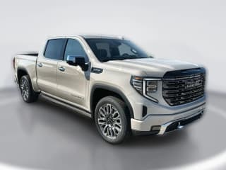 GMC Sierra 1500 Denali Ultimate 4WD Crew Cab 147"