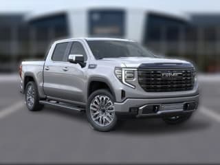 GMC Sierra 1500 Denali Ultimate 4WD Crew Cab 147"