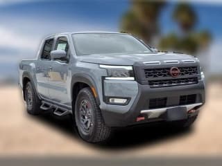 Nissan Frontier PRO-X Crew Cab 4x2