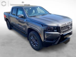 Nissan Frontier SV Crew Cab 4x4