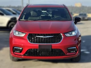 Chrysler Pacifica Limited AWD