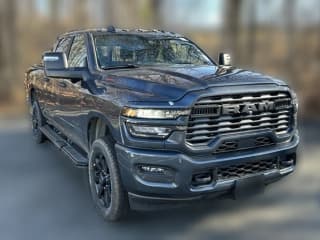 Ram 3500 Big Horn 4x4 Crew Cab 6'4" Box