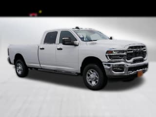Ram 3500 Tradesman 4x4 Crew Cab 8' Box