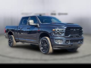 Ram 2500 Laramie 4x4 Crew Cab 6'4" Box