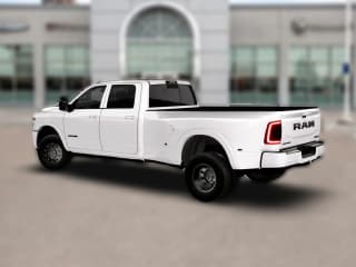 Ram 3500 Limited 4x4 Crew Cab 8' Box