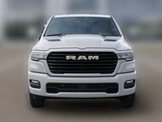 Ram 1500 Laramie 4x4 Crew Cab 5'7" Box
