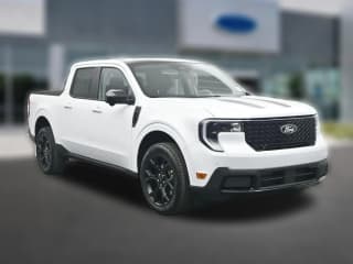 Ford Maverick LARIAT AWD SuperCrew