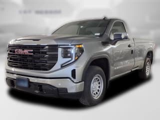 GMC Sierra 1500 Pro 2WD Reg Cab 140"