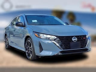 Nissan Sentra SR CVT