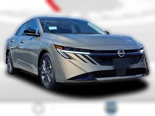 Nissan Sentra SL Sedan