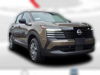 Nissan Kicks S FWD