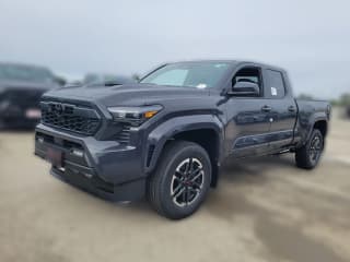 Toyota Tacoma 4WD TRD Sport Double Cab 6' Bed AT (Natl)