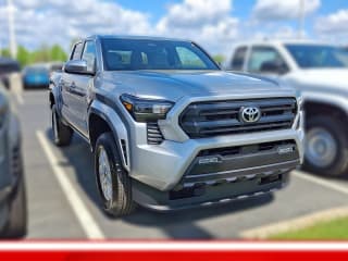 Toyota Tacoma 4WD SR5 Double Cab 6' Bed AT (Natl)