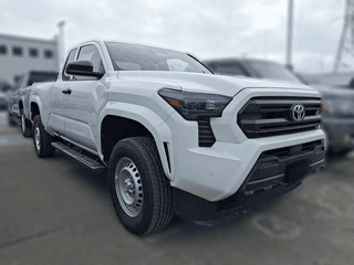 Toyota Tacoma 4WD SR XtraCab 6' Bed AT (GS)