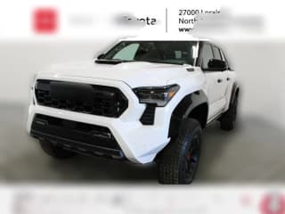 Toyota Tacoma 4WD TRD Pro Hybrid Double Cab 5' Bed AT (Natl)