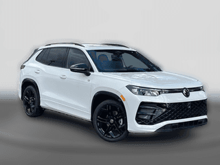 Volkswagen Tiguan SE R-Line Black 2.0T FWD