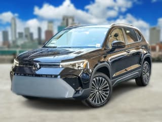 Volkswagen Taos SE FWD