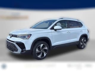 Volkswagen Taos SE 4MOTION