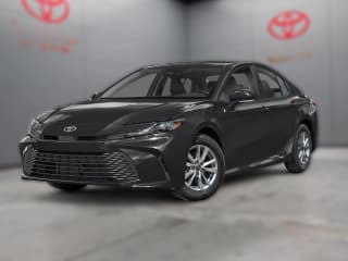Toyota Camry XLE AWD (Natl)