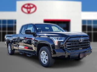 Toyota Tundra 2WD SR Double Cab 8.1' Bed (Natl)