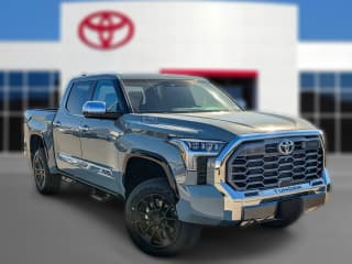 Toyota Tundra 4WD 1794 Edition Hybrid CrewMax 5.5' Bed (Natl)
