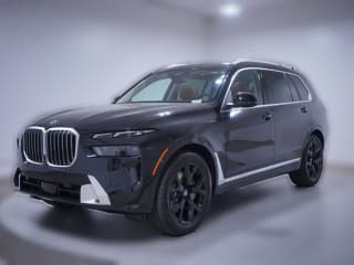 BMW X7 xDrive40i Sports Activity Vehicle