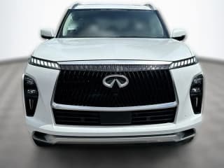 INFINITI QX80 PURE RWD