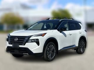 Nissan Rogue Platinum AWD