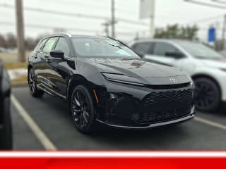 Toyota Crown Signia Limited AWD (Natl)