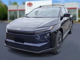 Toyota bZ XLE Plus FWD (Natl)