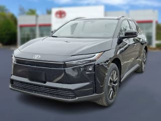 Toyota bZ XLE AWD (Natl)