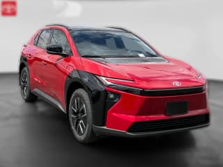 Toyota bZ XLE AWD (Natl)