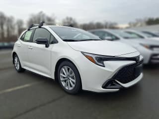 Toyota Corolla Hatchback SE CVT (Natl)