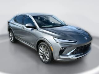Buick Envista Avenir FWD 4dr
