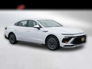Hyundai Sonata Hybrid SEL FWD