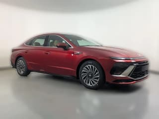 Hyundai Sonata Hybrid Limited FWD